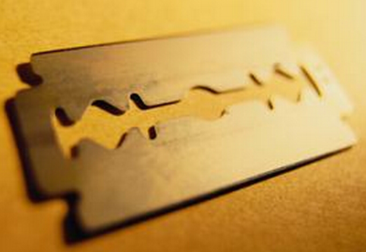 剃须刀什么样的好?使用剃须刀的注意事项